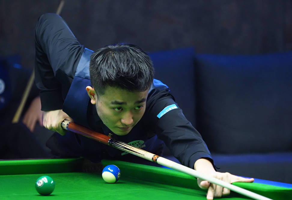 坦凭借其 坦凭借其